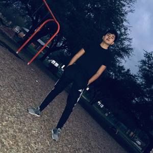 Meet your Posher, Manuel